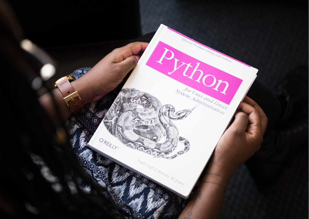 لغة Python للمتدئين - Demo Class